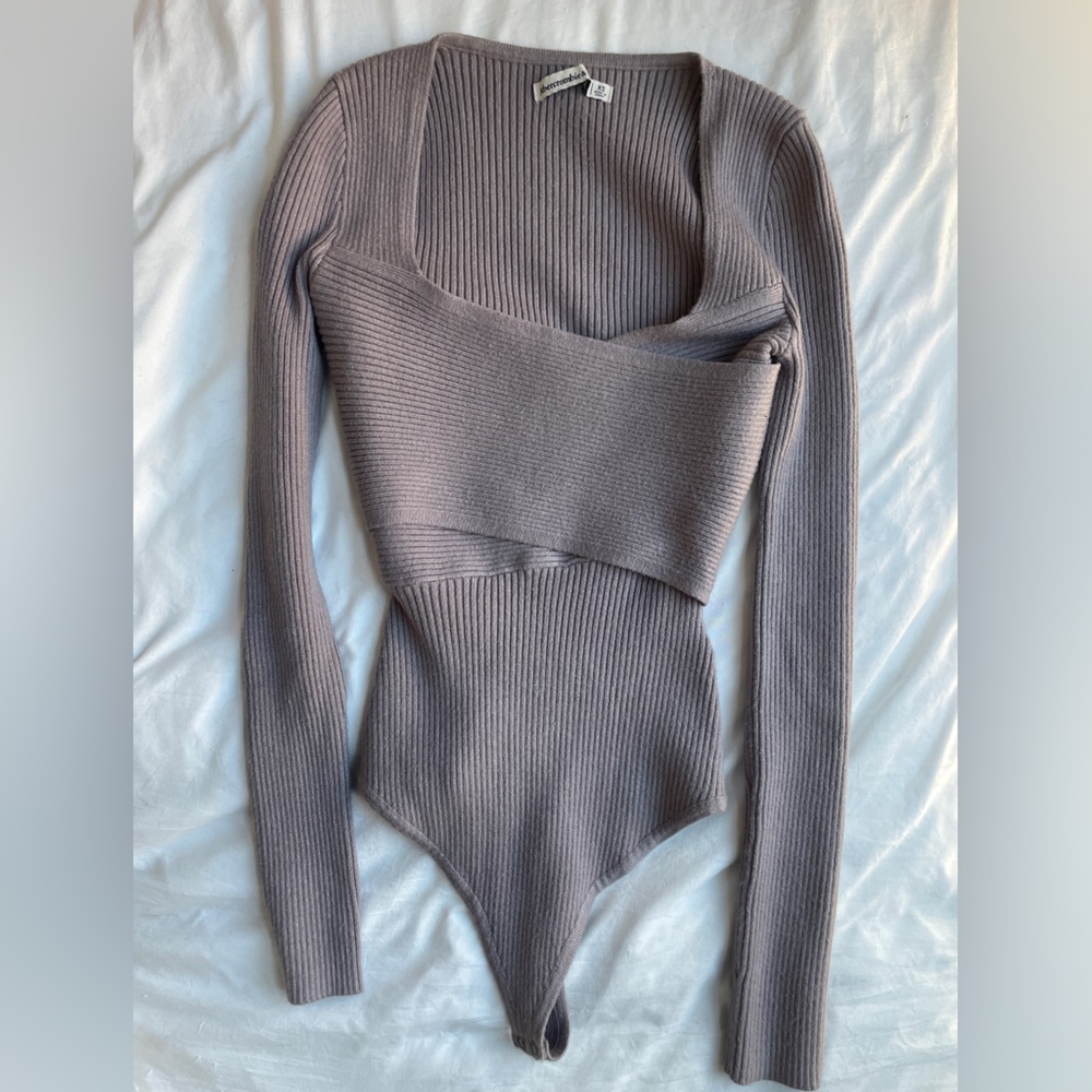 Abercrombie & Fitch Ribbed Knit Top